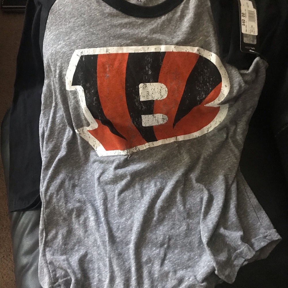 Men’s Cincinnati Bengals shirt